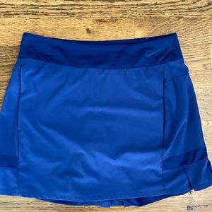 NIKE GOLF SKORT